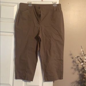 Chico's Capri Pants